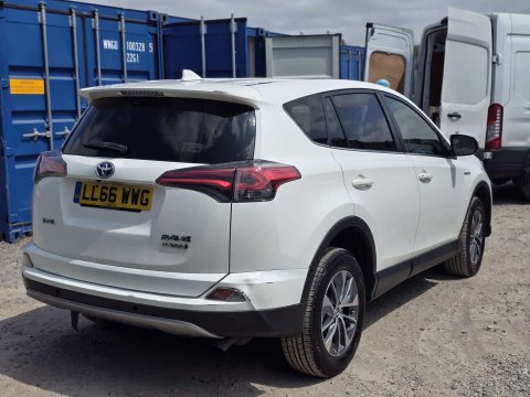 2016 Toyota RAV4 thumbnail 15