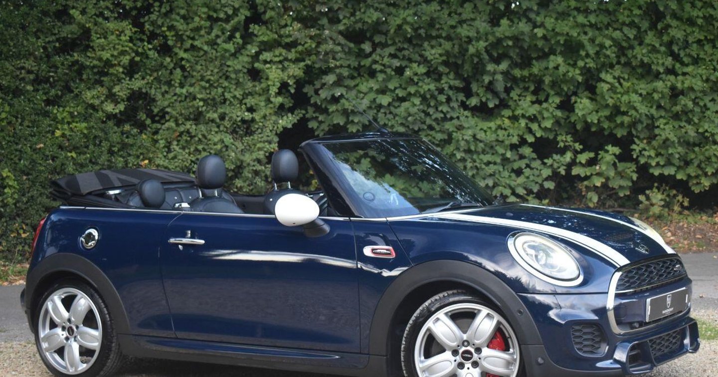 2017 MINI Convertible