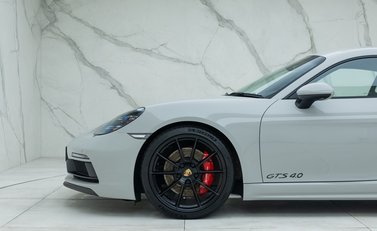 Porsche 718 Cayman GTS 4.0 31