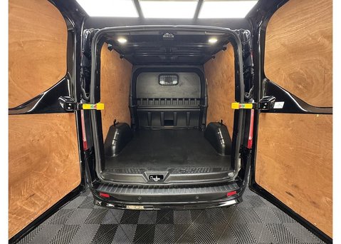 Ford Transit Custom 2.0 300 EcoBlue Limited Crew Van Double Cab 5dr Diesel Auto L2 H1 Euro 6 (s 46