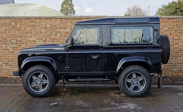 Land Rover Defender T40 7