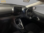 Toyota Yaris 1.5 VVT-h Icon Hatchback 5dr Petrol Hybrid E-CVT Euro 6 (s/s) (116 ps) 14