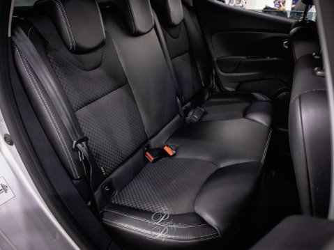 Renault Clio 0.9 Clio GT Line TCe 5dr 16