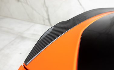 Lamborghini Urus PERFORMANTE 59