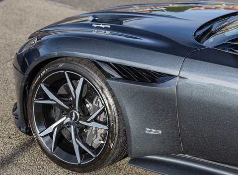 Aston Martin DBS Superleggera 7