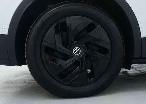Volkswagen Id.4 Pure Performance 52kWh Life SUV 5dr Electric Auto (170 ps) 15