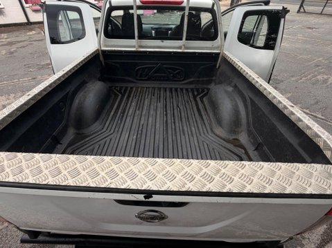 Nissan Navara DCI VISIA 4X4 SHR KCB 34