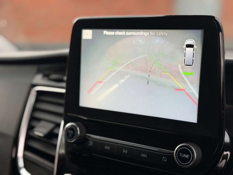 Ford Transit Custom 2.0 Transit Custom 300 Limited 18