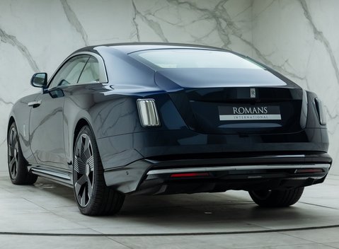 Rolls-Royce Spectre 10