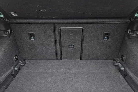 Volkswagen Golf GT TSI 150 BHP BLUEMOTION TECHNOLOGY LOOK! 1 PREVIOUS KEEPER! 9 SERVICES! 15