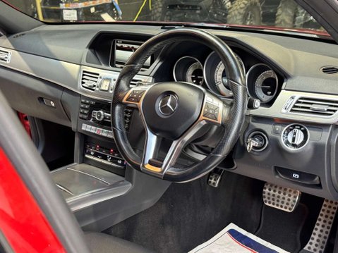 Mercedes-Benz E Class 2.1 E220 AMG Sport CDi Auto 4dr 44
