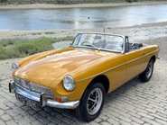 MG B ROADSTER 57