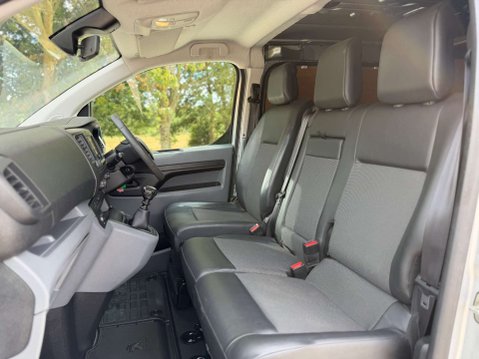 Peugeot Expert 2.0 Expert Professional Standard Blue HDi 34