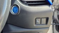 Toyota C-HR 1.8 VVT-h Dynamic SUV 5dr Petrol Hybrid CVT Euro 6 (s/s) (122 ps) 34