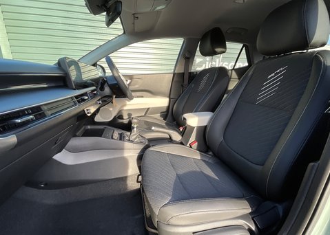 Kia Stonic 1.0 T-GDi GT-Line 48V  13