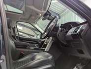 Land Rover Discovery 3.0 Discovery HSE TD6 Auto 4WD 5dr 47