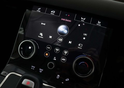 Land Rover Range Rover Evoque 2.0 Range Rover Evoque R-Dynamic SE Auto 4WD 5dr 36