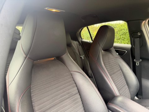 Mercedes-Benz GLA 2.1 GLA220d AMG Line (Executive) 7G-DCT 4MATIC Euro 6 (s/s) 5dr 12