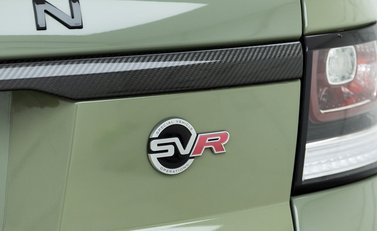 Land Rover Range Rover Sport 5.0 SVR URBAN 37