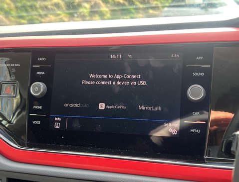 Volkswagen Polo 1.0 Polo Beats TSi Semi-Auto 5dr 23