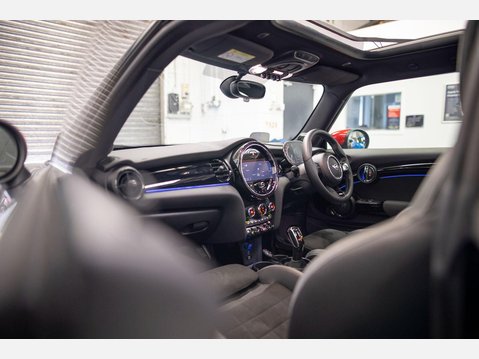 Mini Hatch 2.0 John Cooper Works Steptronic Euro 6 (s/s) 3dr 71