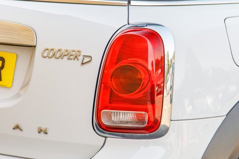 Mini Countryman COOPER D ALL4 EXCLUSIVE 9