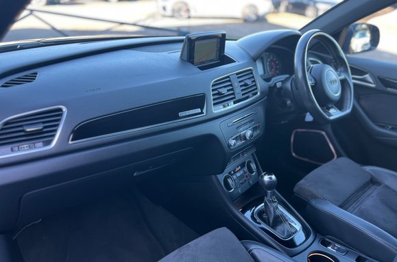 Audi Q3 2.0 TDI QUATTRO BLACK EDITION AUTO 30