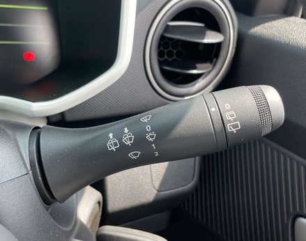 Dacia Spring Spring Expression EV 5dr (26.8 KWH) 45 BHP MODEL 44