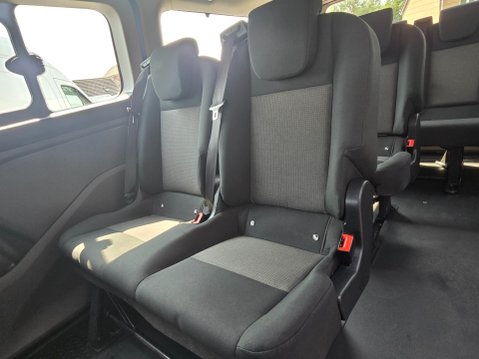 Ford Tourneo Custom 320 L2 ECOBLUE 9