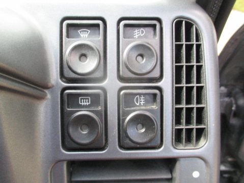 Ford Sierra 2.0 Ghia 5dr 28