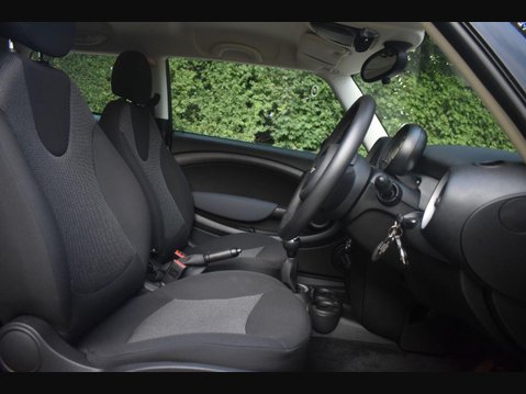 Mini Hatch 1.6 Cooper Hatchback 3dr Petrol Manual Euro 5 (s/s) (122 ps) 6