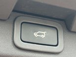 Land Rover Discovery 3.0 TD V6 First Edition SUV 5dr Diesel Auto 4WD Euro 6 (s/s) (258 ps) 70