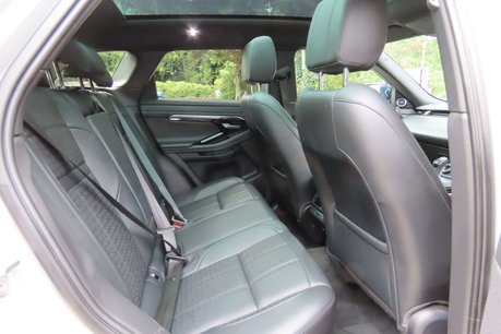 Land Rover Range Rover Evoque 2.0 D180 MHEV R-Dynamic HSE SUV 5dr Diesel Auto 4WD Euro 6 (s/s) (180 ps) 9