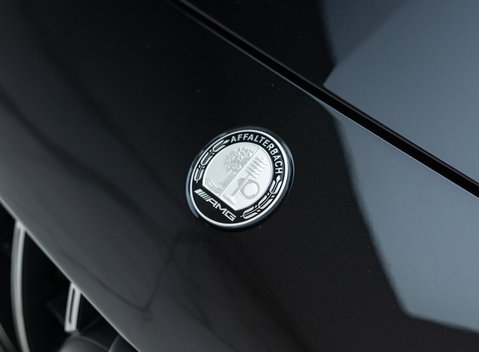 Mercedes-Benz C63 S AMG E Performance Estate Night Edition 31