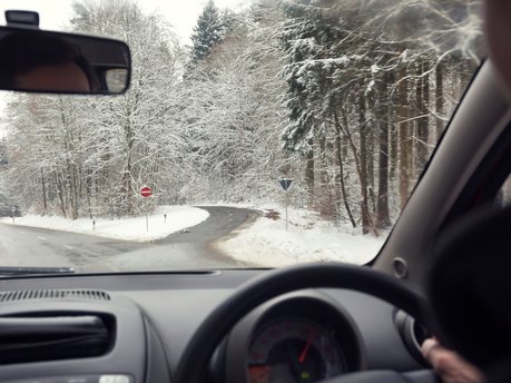 How to Drive Safely in Snow and Ice