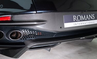 Aston Martin DBS Superleggera 35