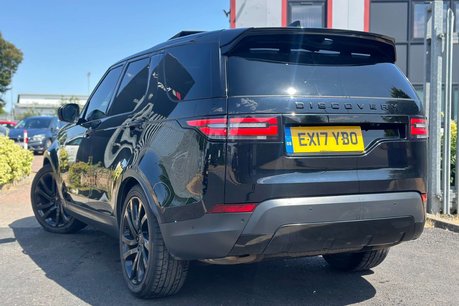 Land Rover Discovery 3.0 TD V6 First Edition SUV 5dr Diesel Auto 4WD Euro 6 (s/s) (258 ps) 12