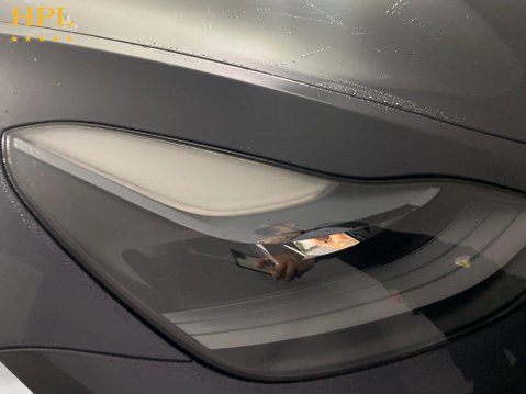 Tesla Model 3 (Dual Motor) Long Range Saloon 4dr Electric Auto 4WDE (346 ps) Panoramic Ro 9