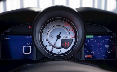 Ferrari Portofino 18