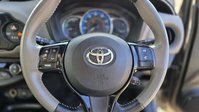 Toyota Yaris 1.5 VVT-h Design Hatchback 5dr Petrol Hybrid E-CVT Euro 6 (101 ps) 34