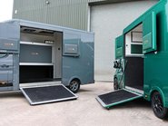 Brand new Pre registered 4.5 TON Seeker Horsebox delivery miles with aluminium stallion partitions  17