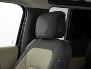 Land Rover Defender 3.0 D250 MHEV X-Dynamic HSE SUV 3dr Diesel Auto 4WD Euro 6 (s/s) (250 ps) 21
