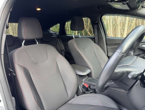 Ford Focus 1.0 Focus ST-Line 5dr 15