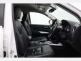 Nissan Navara 2.3 Navara Tekna dCi Auto 4WD 5dr 14