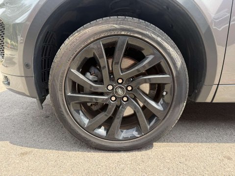 Land Rover Discovery Sport 2.0 Discovery Sport Dynamic Luxury HSE Si4 Auto 4WD 5dr 64
