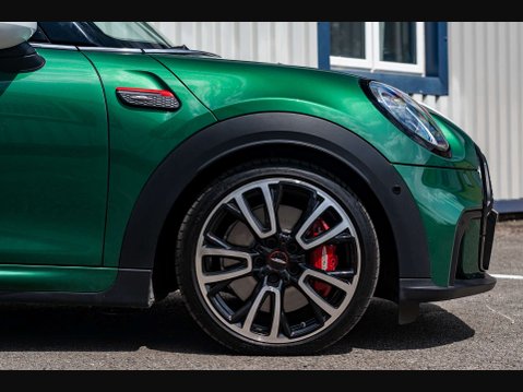 Mini Hatch 2.0 John Cooper Works Auto 3dr 6