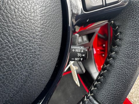 Toyota Yaris VVT-I DESIGN 48