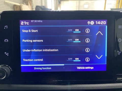 Peugeot Partner BLUEHDI PROFESSIONAL PREMIUM PLUS L1 18