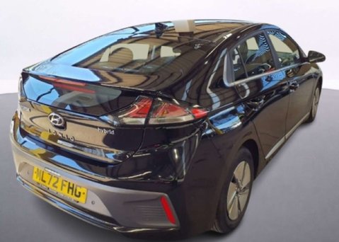 Hyundai IONIQ 1.6 h-GDi Premium Hatchback 5dr Petrol Hybrid DCT Euro 6 (s/s) (141 ps) 8