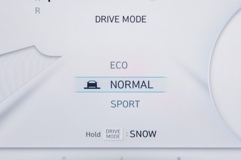 Hyundai IONIQ 6 PREMIUM 32